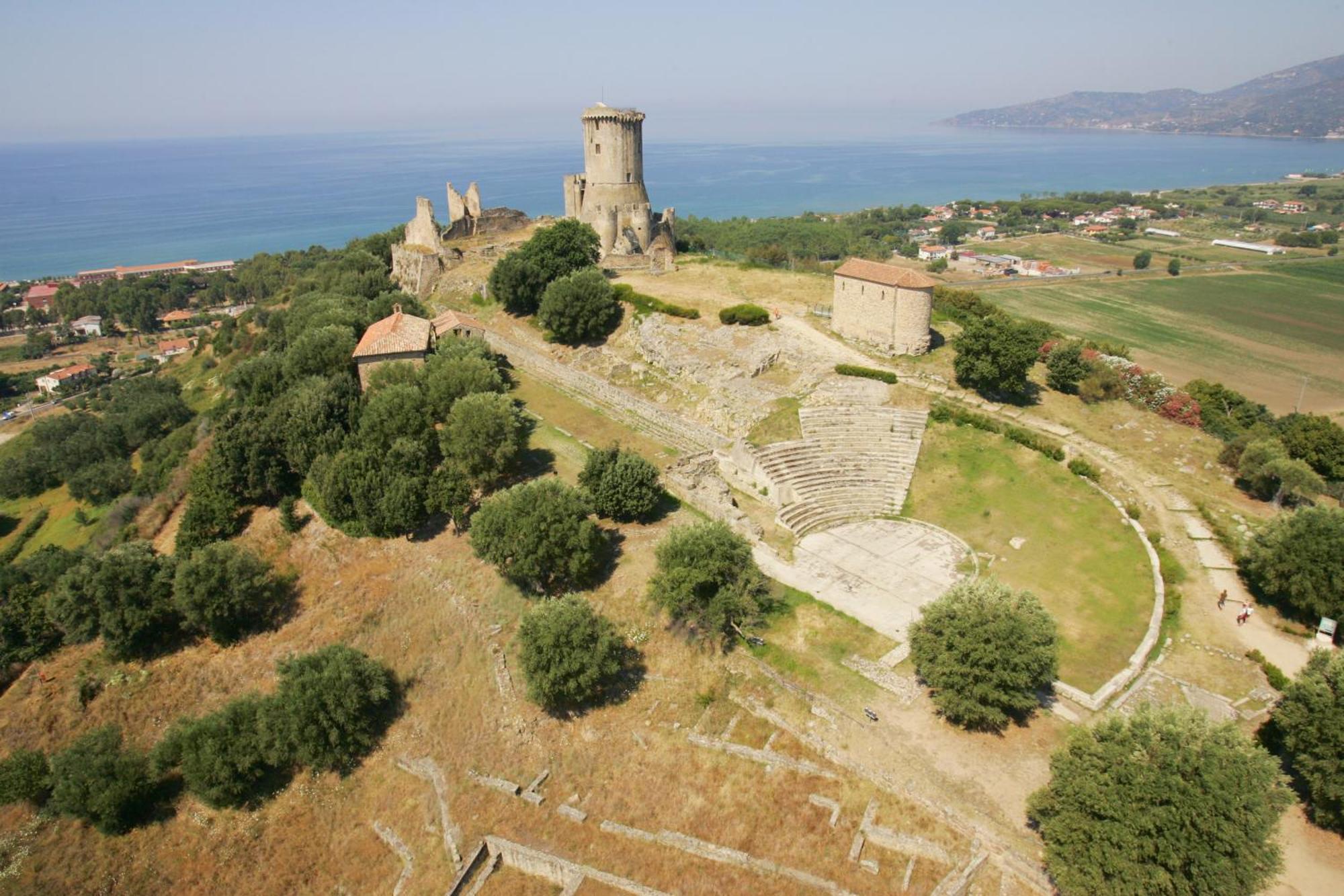 Agriturismo La Petrosa Ceraso Eksteriør billede