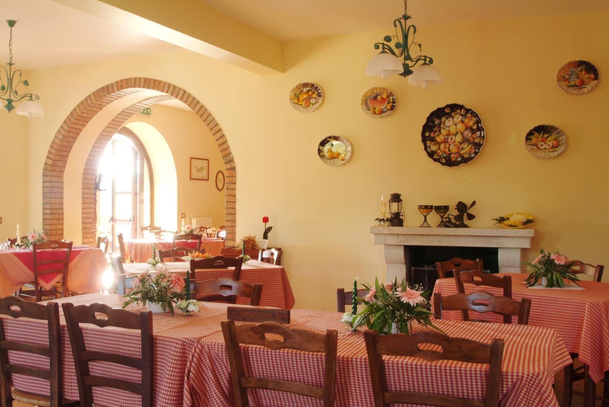 Agriturismo La Petrosa Ceraso Eksteriør billede