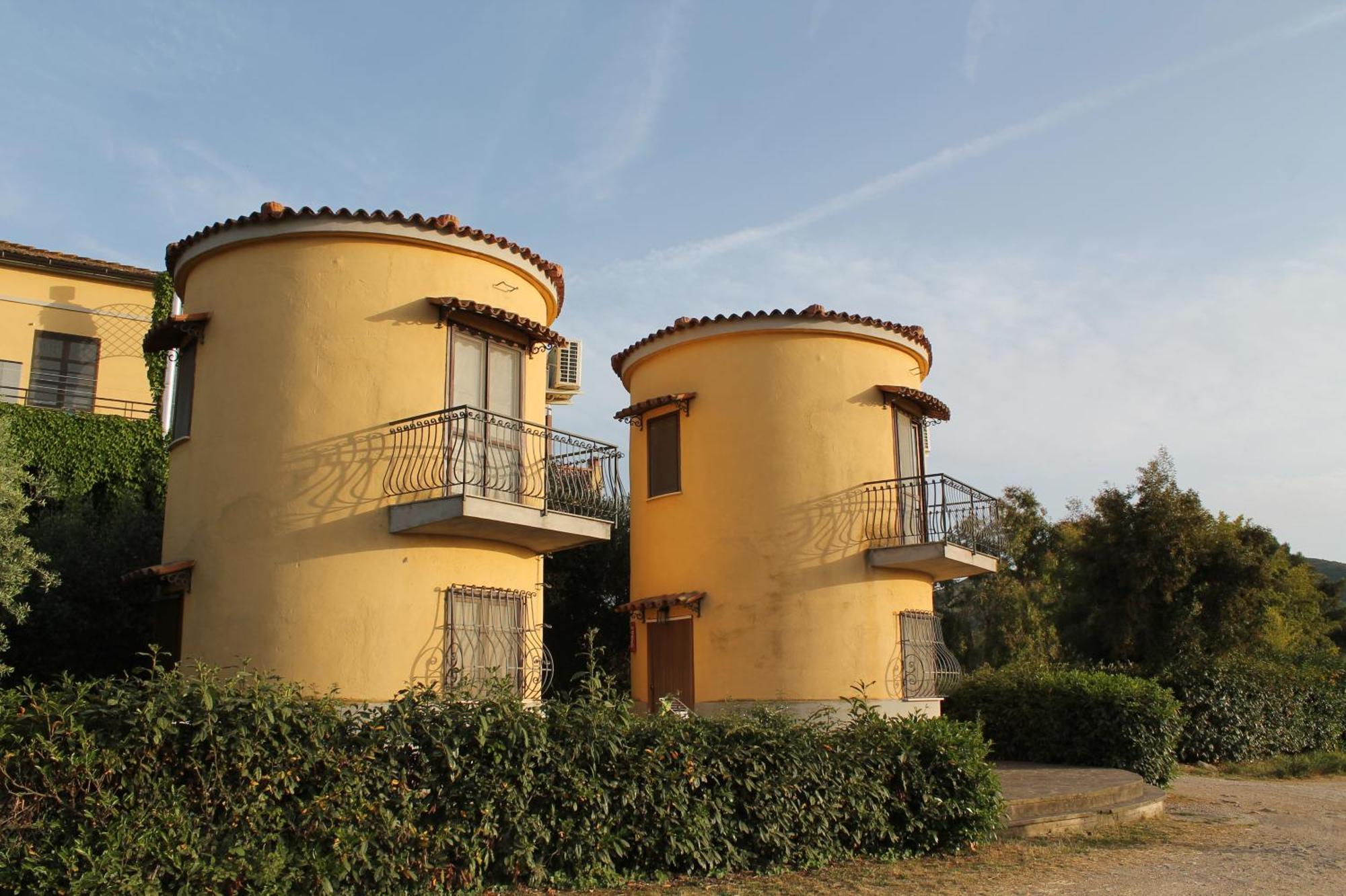 Agriturismo La Petrosa Ceraso Eksteriør billede